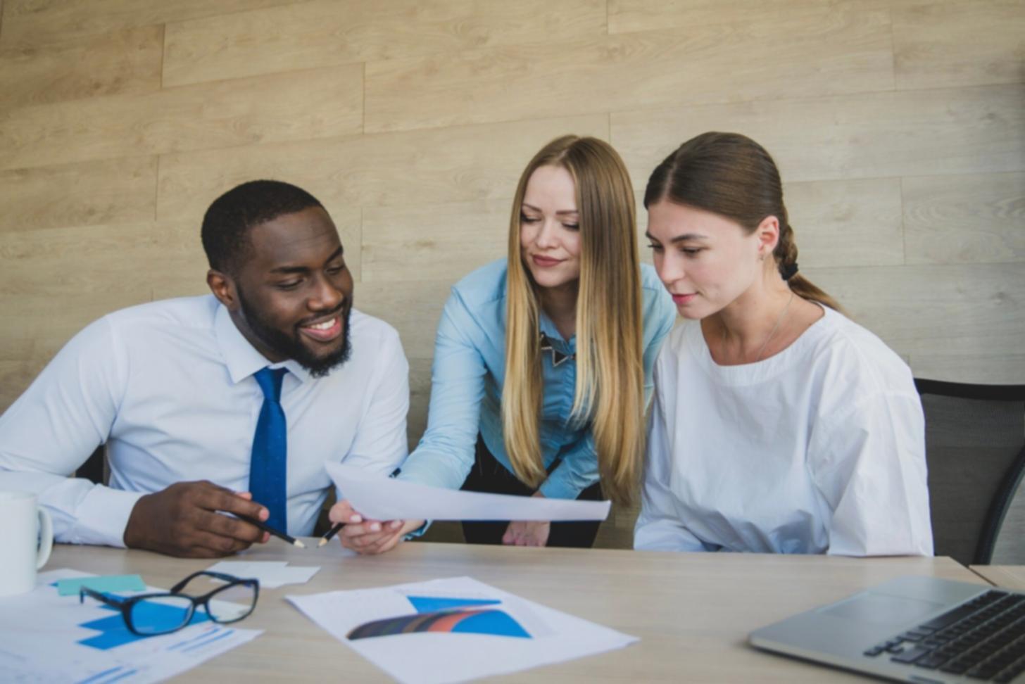Expert-comptable en analyse de données financières